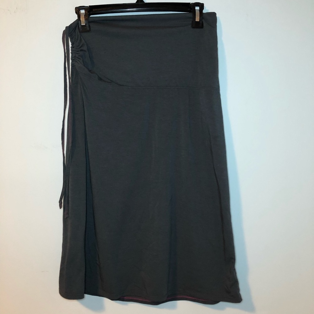 Athleta Gray Knit Skirt Size 8
